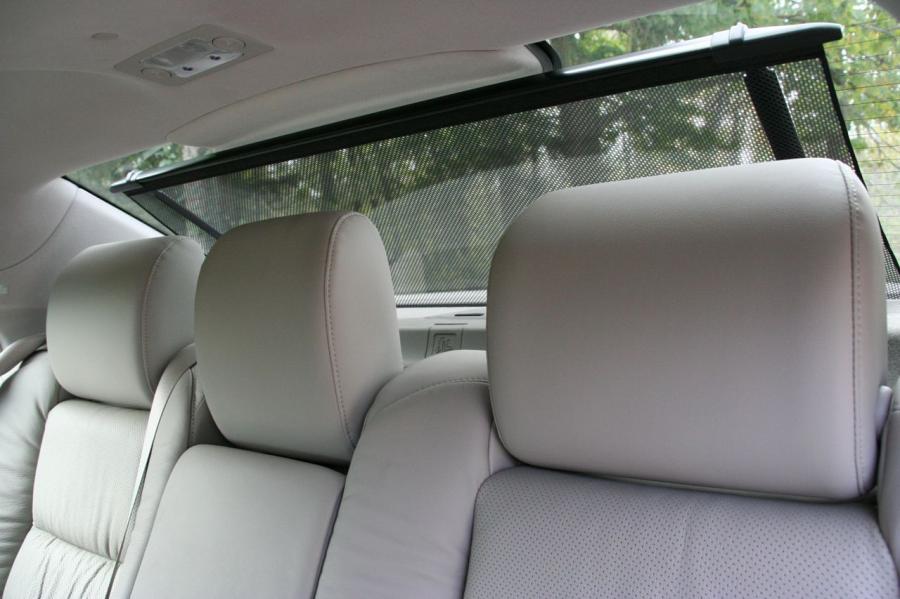 Детали интерьера Acura RL 2008 года  (фото 77 из 85)